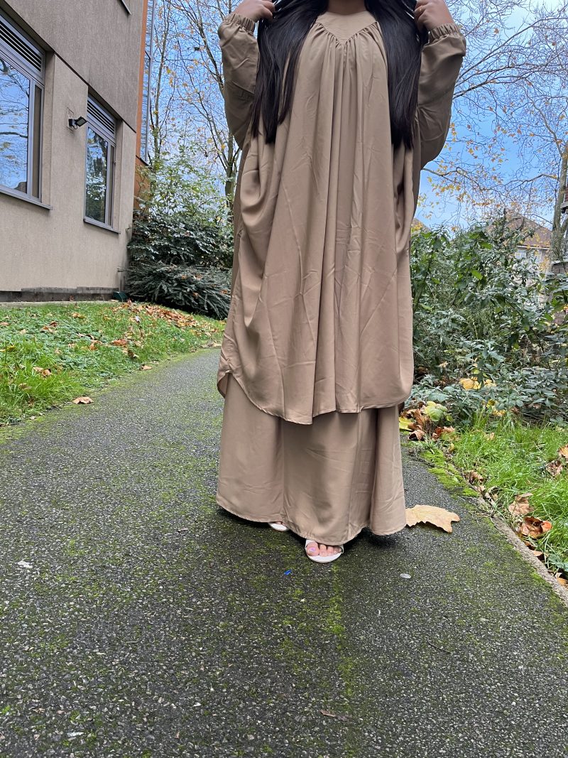 Butterfly Abaya- Two Piece Set Jilbab With Skirt - Image 6
