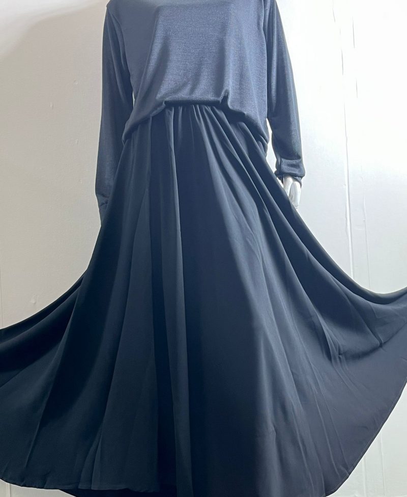 Stylish Wide Skirt - Image 2