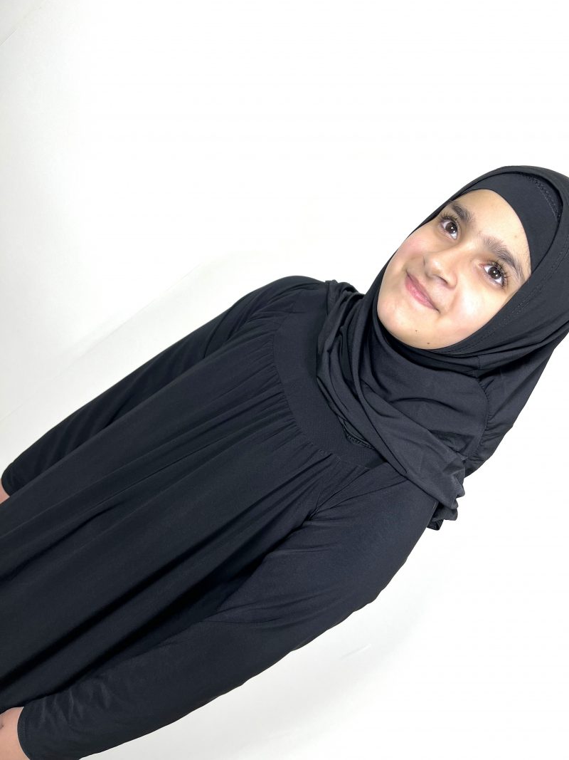 Girls Pleated Abaya (3-13yrs ) - Image 2