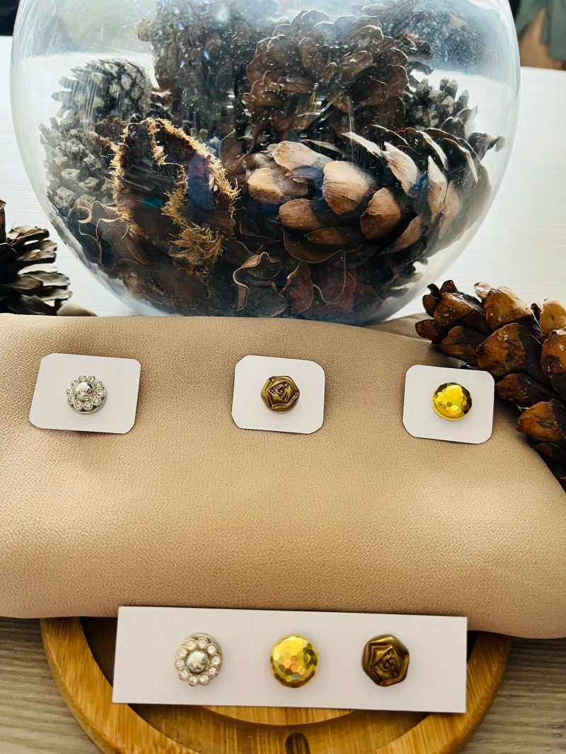 Hijab Magnet Pins (Antique Style) - Image 6