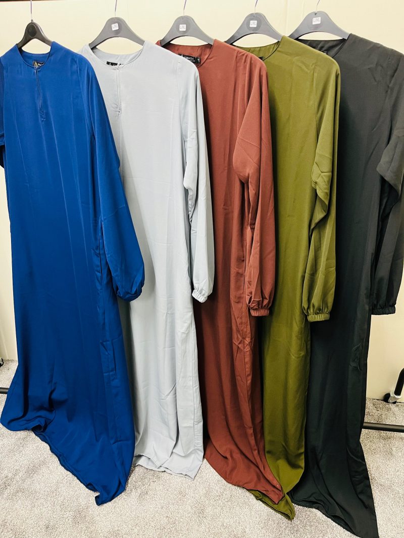 Ladies Woolpeach Abaya - Image 9