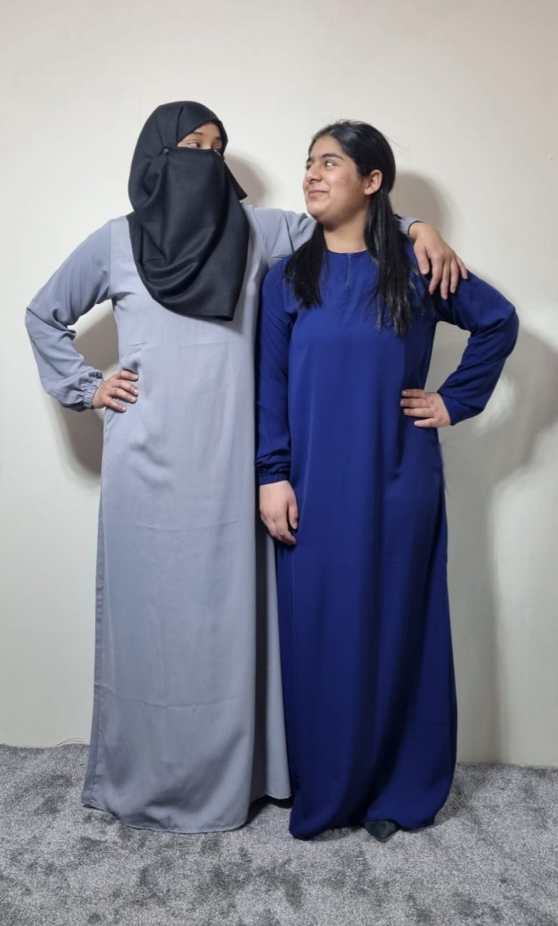 Ladies Woolpeach Abaya - Image 2