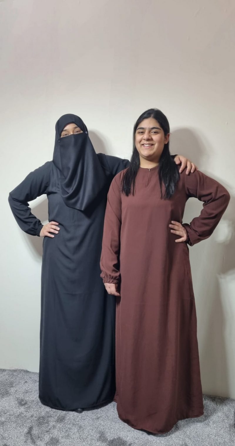Ladies Woolpeach Abaya